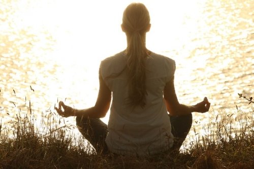 La meditazione: perché meditare ci aiuta a vivere meglio?