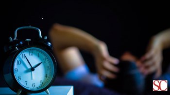 Perché ci svegliamo sempre alla stessa ora di notte?